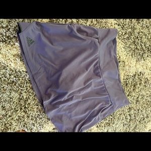 New tennis skirt med like a size 4-6